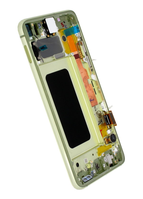 s10-e-lcd-5-600x836